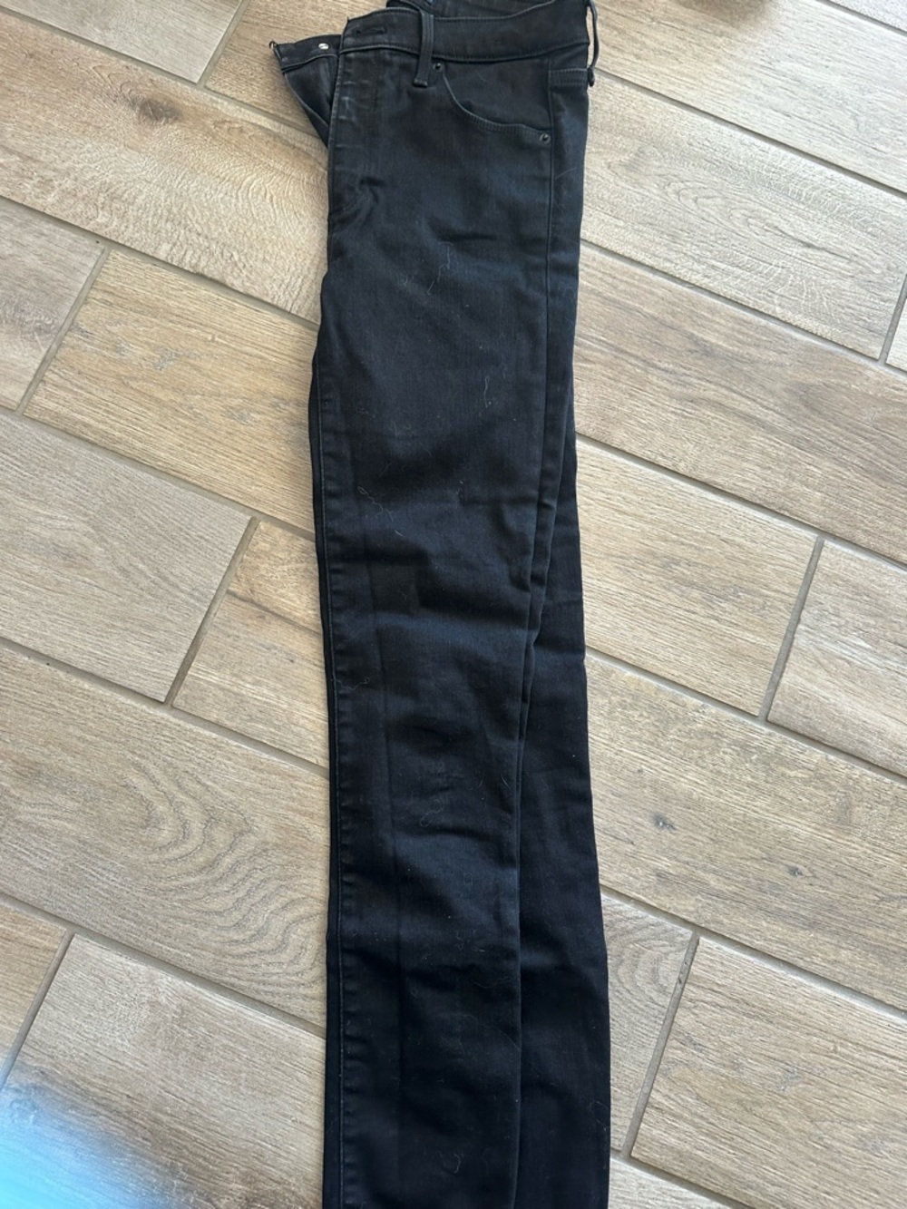 Abercrombie & Fitch Black High-Rise Ankle Jeans